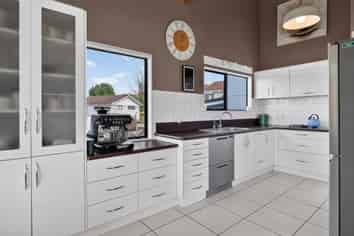 15 Colquhoun Place, Dinsdale