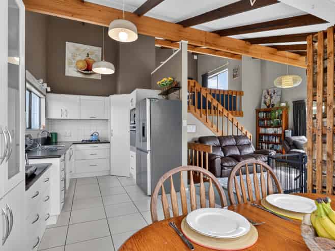 15 Colquhoun Place, Dinsdale