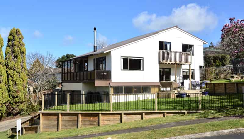15 Colquhoun Place, Dinsdale