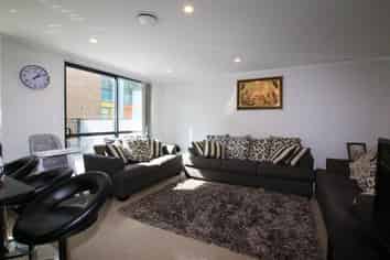 11/182 Flat Bush School Road, Flat Bush