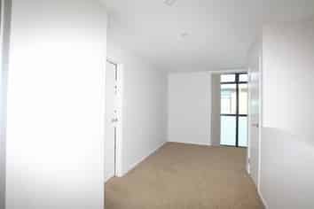 11/182 Flat Bush School Road, Flat Bush