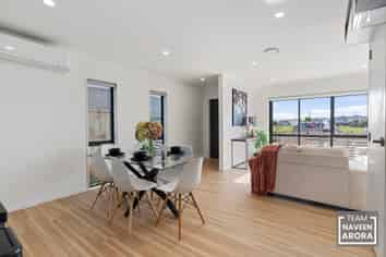 55B Soaring Bird Drive, Takanini