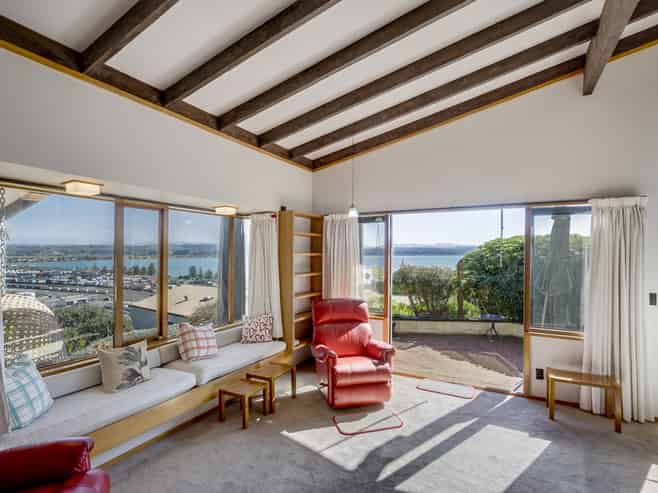 34 Roslyn Road, Bluff Hill