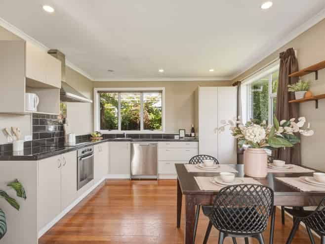 73 McDonald Street, Mosgiel