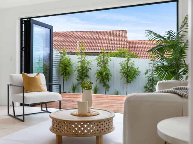 75e Glenmore Road, Sunnyhills