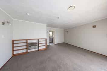 20 Falla Street, Paraparaumu Beach