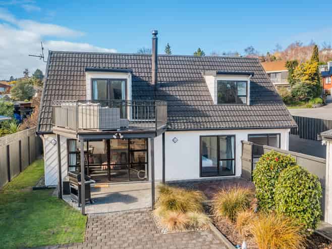 79 Kinmont Crescent, Kinmont Park