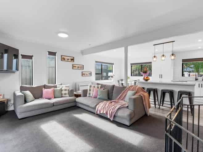 79 Kinmont Crescent, Kinmont Park