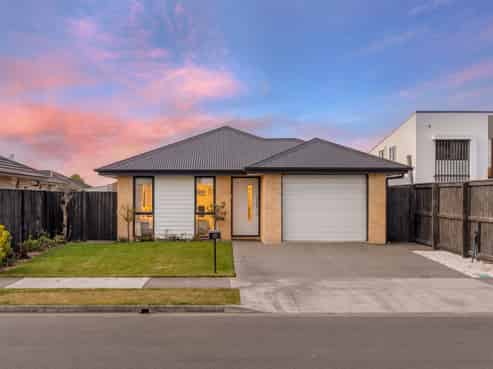 13 Cleland Crescent, Kaiapoi