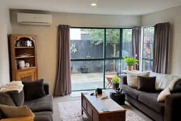 2/24 Harman Street, Addington