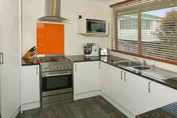 49A Forest Hill Road, Henderson