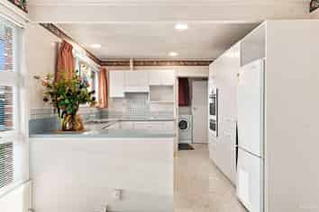 38 Broadway Avenue, Highfield
