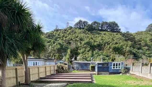 172 Main Road South, Raumati South