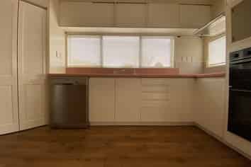 172 Main Road South, Raumati South