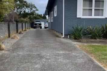 172 Main Road South, Raumati South