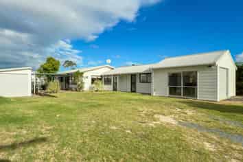 216 Given Avenue, Whangamata