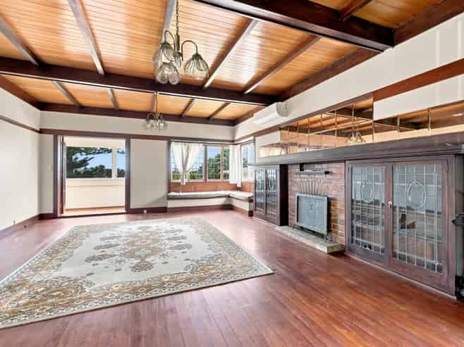 29 Seacliffe Road, Hillsborough