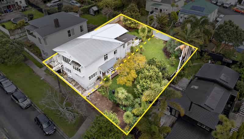 4-4A & 6 Mostyn Street, Kingsland