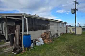 23/1226 River Road, Wakanui