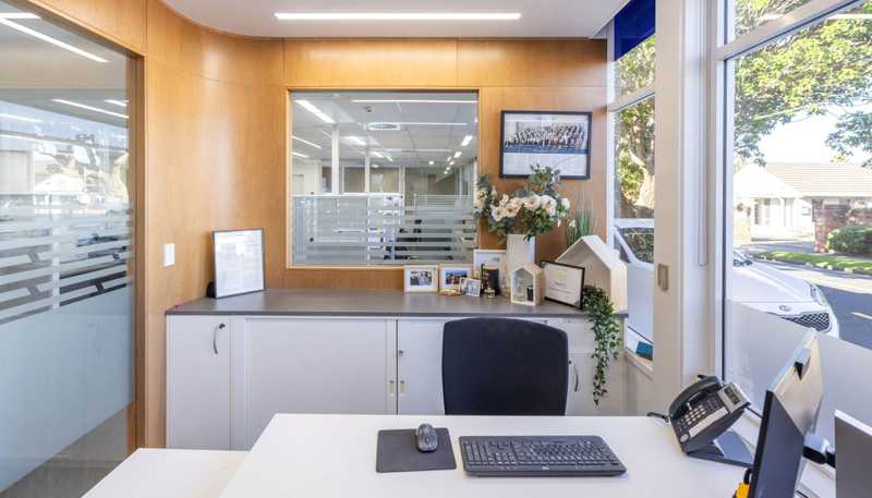 422 Lake Road, Takapuna