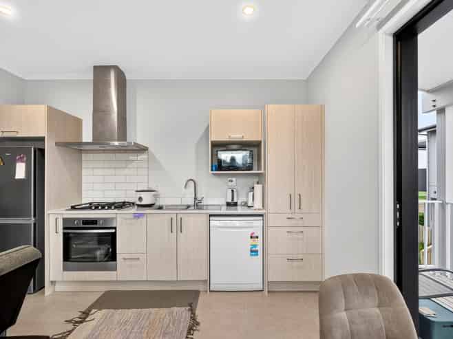 20 Pukewhero Rise, Westgate