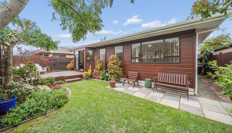50B Athlone Crescent, Avalon