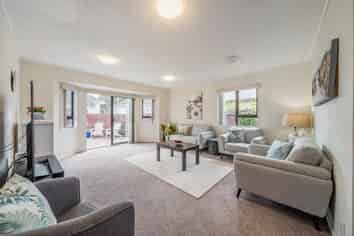 50B Athlone Crescent, Avalon