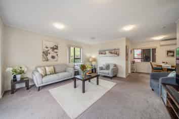 50B Athlone Crescent, Avalon
