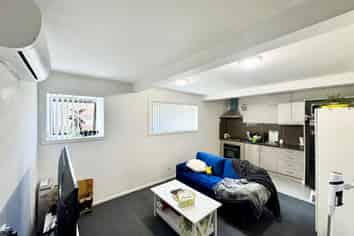 1/51 Albrecht Avenue , Mount Roskill