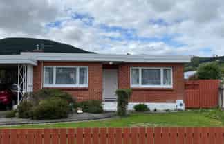 44 Beauchamp Street, Tawa