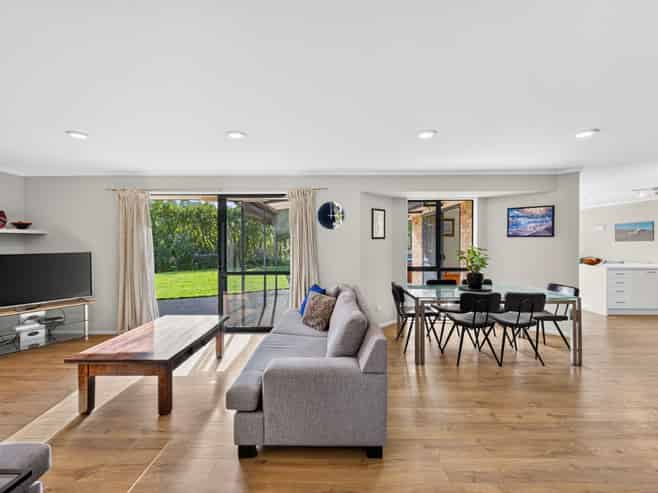 49 Terry Smyth Drive, Kumeu
