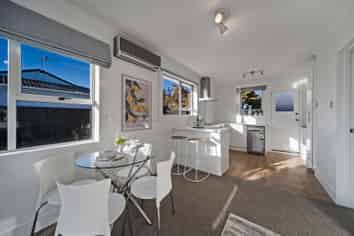 2/58 Inwoods Road, Parklands