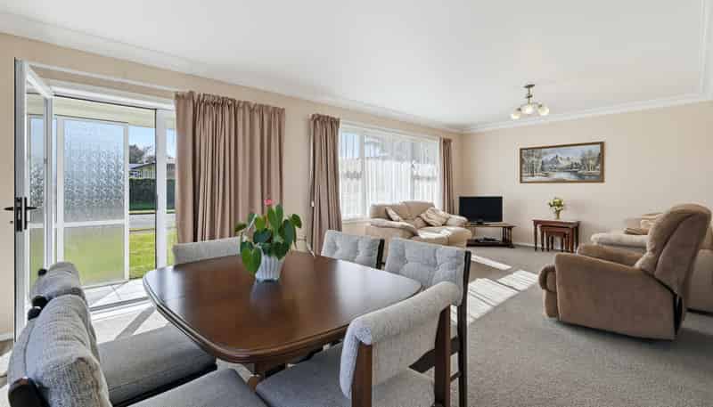 2A Tarata Street, Matua