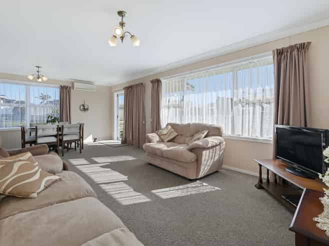 2A Tarata Street, Matua