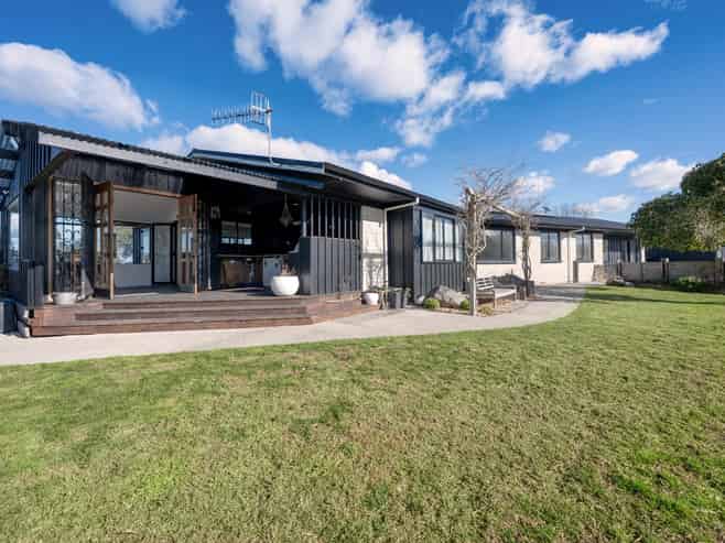 128 Oturoa Road, Hamurana