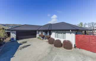 25 Malone Crescent, Richmond