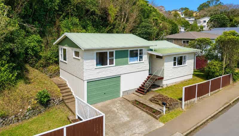 24 Batchelor Street, Newlands