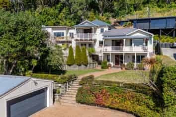 242 Pohutukawa Avenue, Ohope