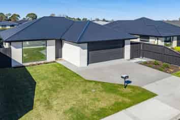 30 Croydon Street, Ravenswood