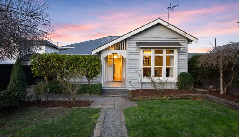216 Springfield Road, Saint Albans