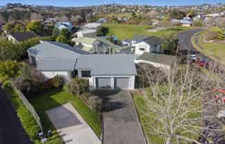 13 Bronzewing Terrace, Unsworth Heights