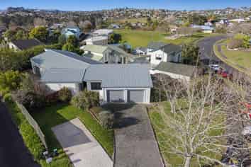 13 Bronzewing Terrace, Unsworth Heights