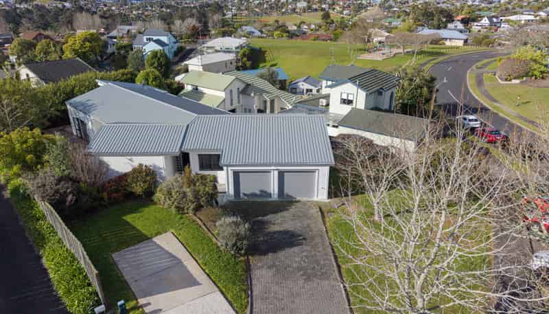 13 Bronzewing Terrace, Unsworth Heights