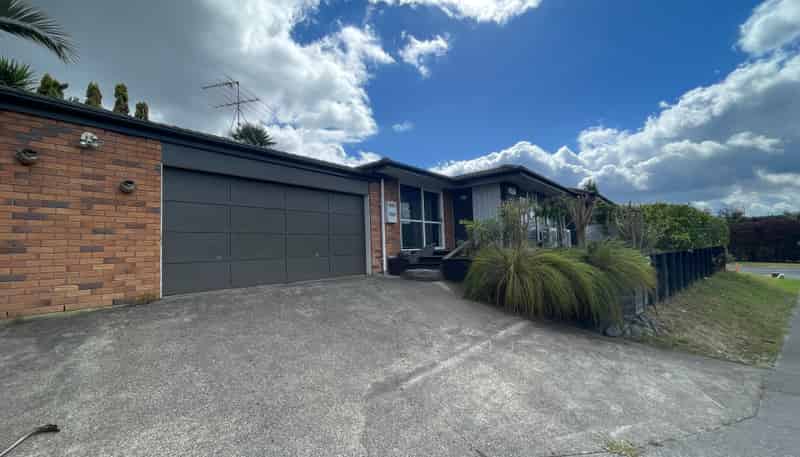 595 Great South Road, Rosehill