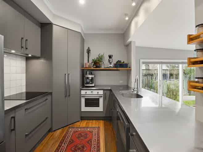 16 Plunket Terrace, Hamilton East