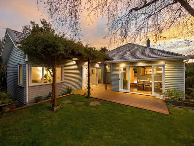 16 Plunket Terrace, Hamilton East