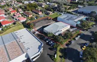470sqm Workshop + 1,722 Secure YARD 