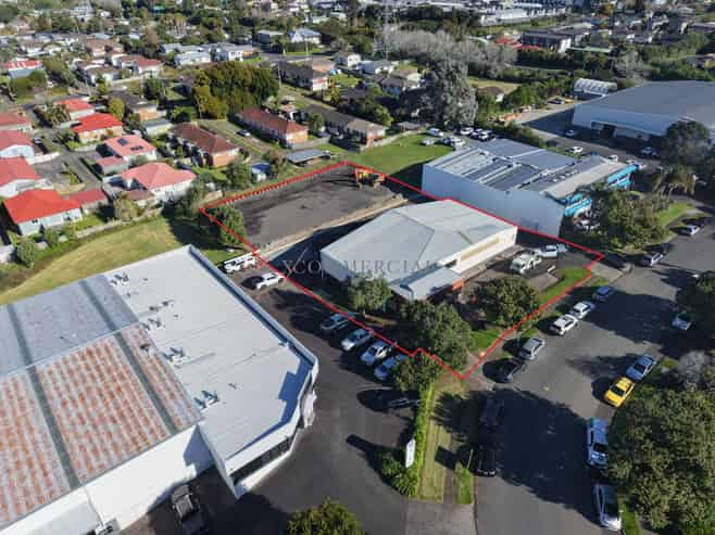 470sqm Workshop + 1,722 Secure YARD 