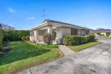 1/45 Eglinton Street, Winton