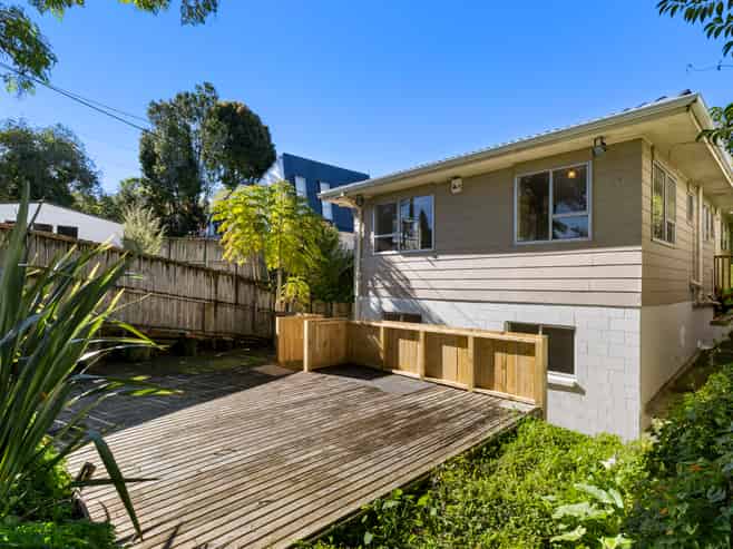 10 Dakota Avenue, Beach Haven